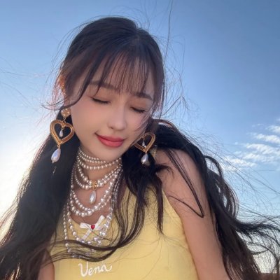 八零娇妻人美歌甜